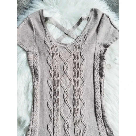 NEW Anthropologie Cable-Knit Tan Romper - Size Small - Picture 8 of 9